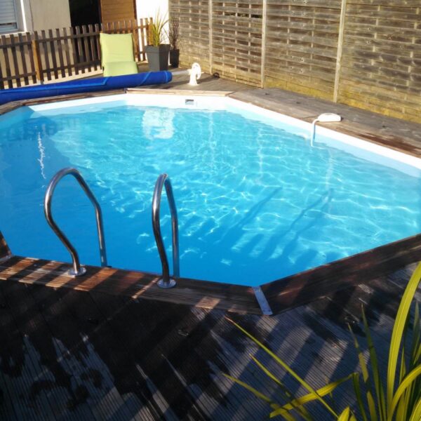 vista piscina de madera bogota