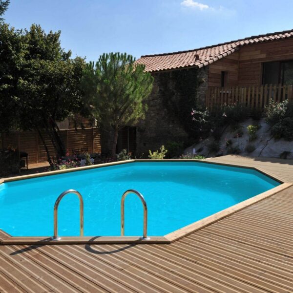 vista piscina de madera bogota